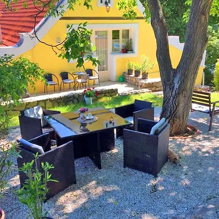 Gasthof Vica Apartman